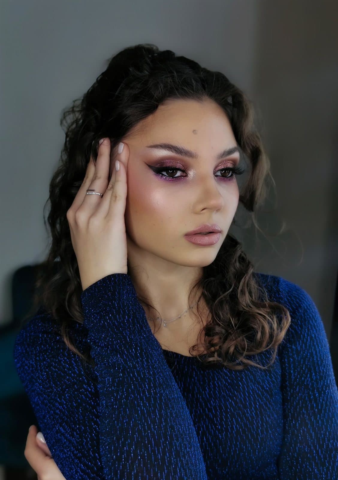 Glam make-up look by Alex Beauty Peak